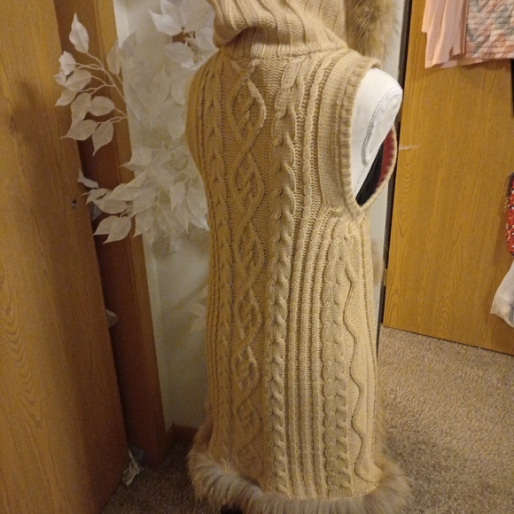 Linda Richards Luxury Fur Trim Hoodie Vest Size L - Picture 3 of 4